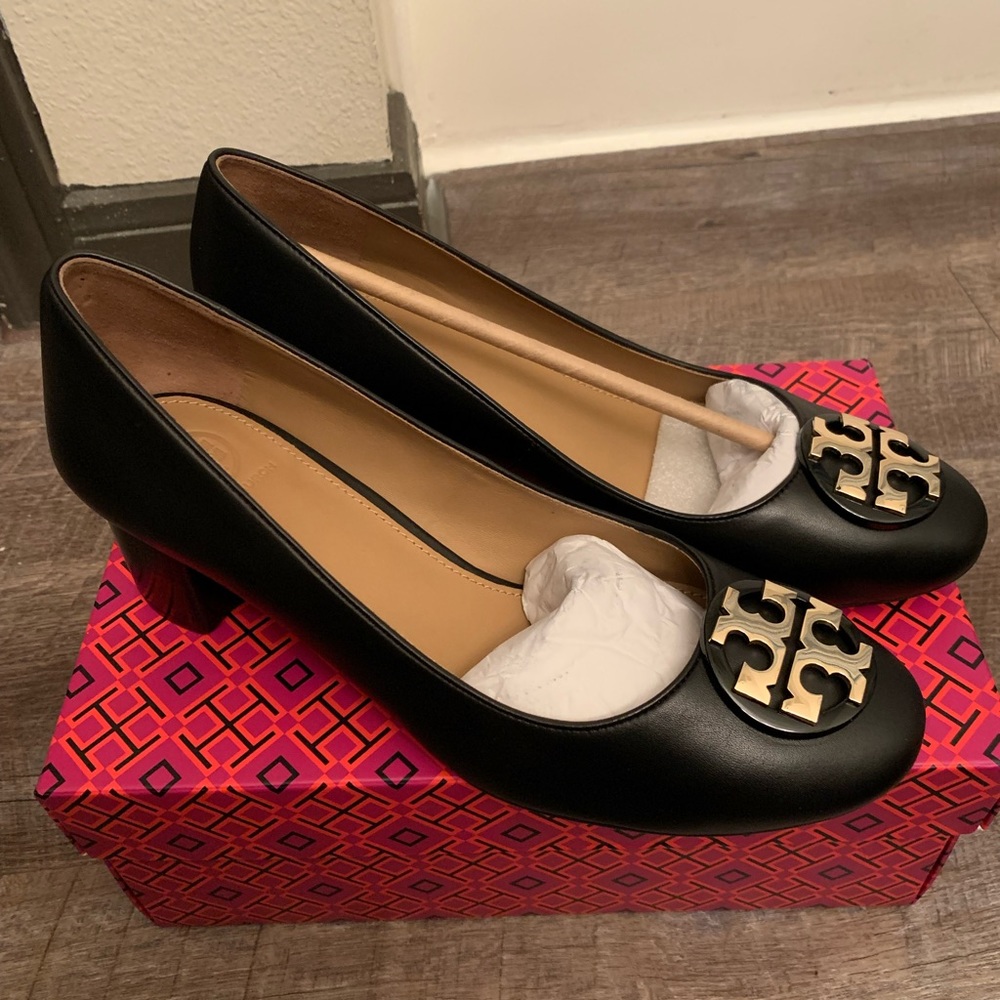 Brand New Tory Burch Classic Pump